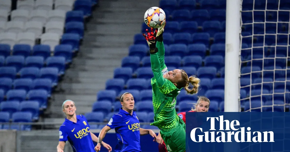 Hampton’s heroics preserve WCL point for Chelsea on Bompastor’s OL Lyonnes return