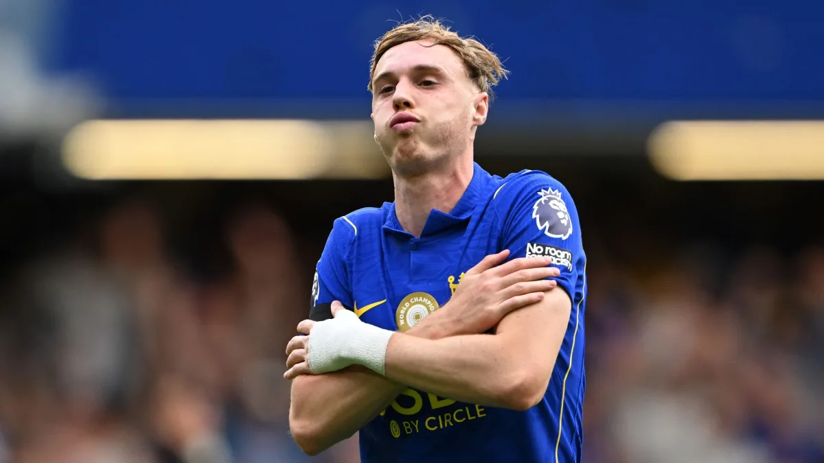 'We win major trophies here': Palmer signs new Chelsea contract